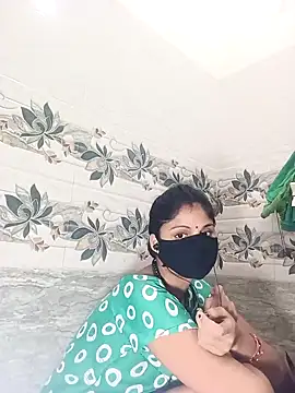 Snapshot of Cute-Aadhvita chatting on 02.17.25 Cute-Aadhvita online show from 02.17.25