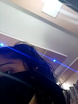 Cute-Aadhvita online show from 12.04.25