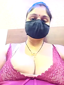 Cute-Aadhvita online show from 05.03.26