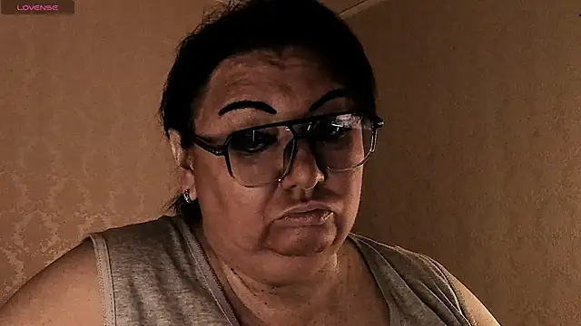 SexxyDreams1 online show from 03.13.26