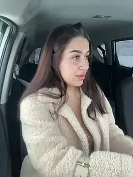 Snapshot of VikiDemi chatting on 12.15.24 VikiDemi online show from 12.15.24