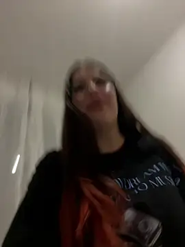 Snapshot of VikiDemi chatting on 03.09.25 VikiDemi online show from 03.09.25