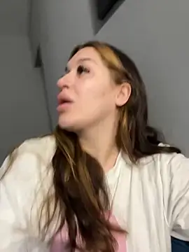 Snapshot of VikiDemi chatting on 09.11.25 VikiDemi online show from 09.11.25