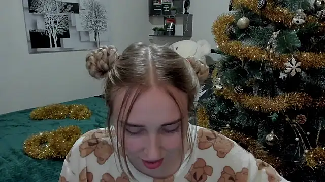 LinaTruly online show from 12.18.24