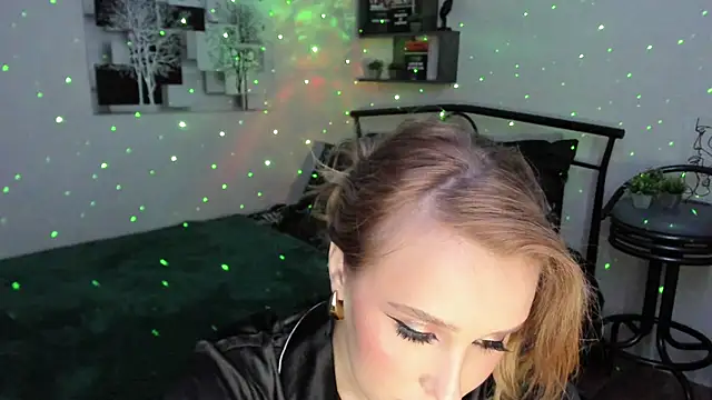 LinaTruly online show from 01.22.25