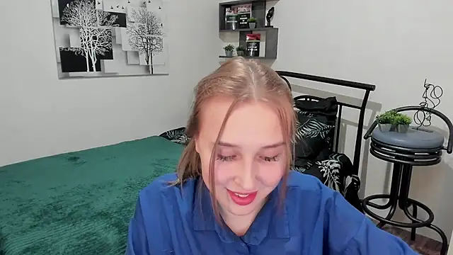 LinaTruly online show from 03.04.25