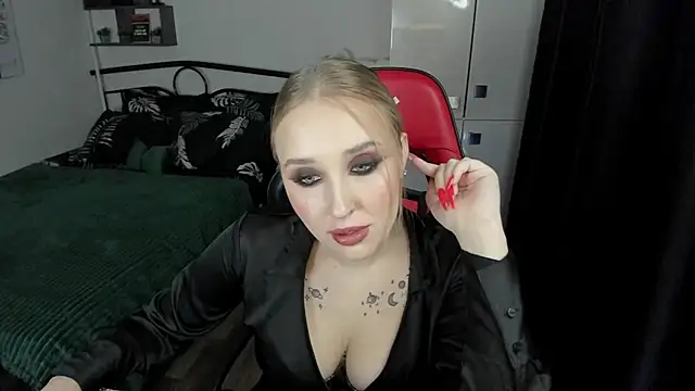 LinaTruly online show from 09.12.25