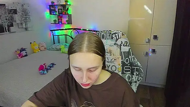 LinaTruly online show from 05.01.26