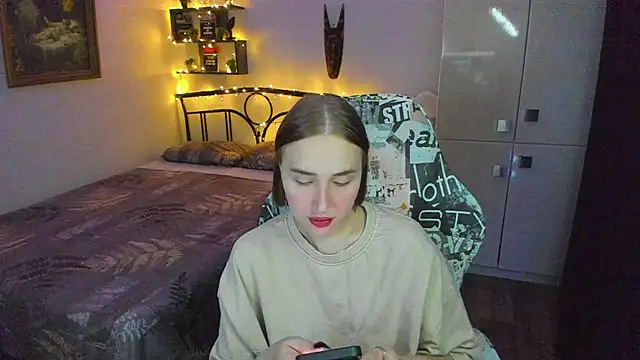 LinaTruly online show from 06.30.26