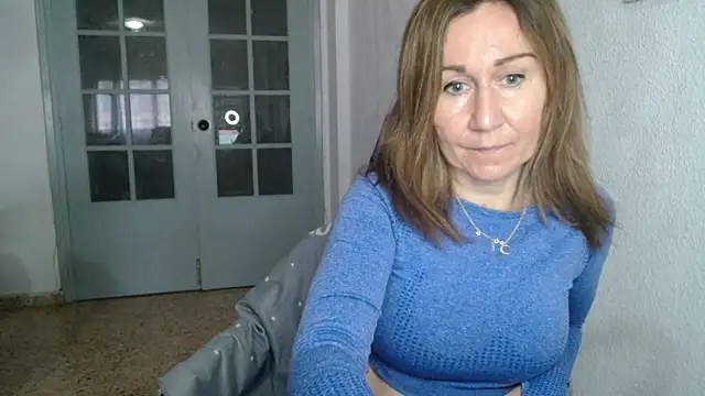 Snapshot of TamaraSweetxo chatting on 03.05.25 TamaraSweetxo online show from 03.05.25