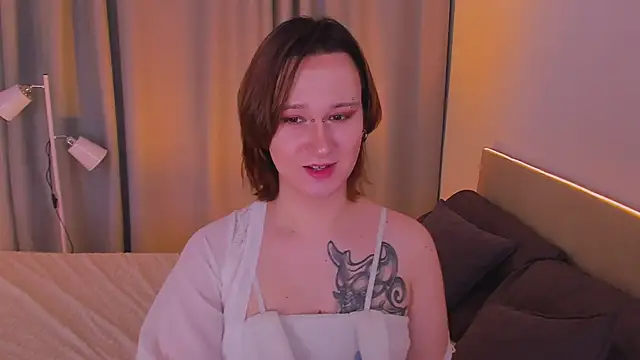 Snapshot of Nicole_Cidman chatting on 01.30.25 Nicole Cidman online show from 01.30.25