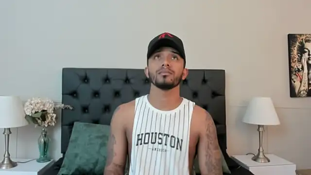 Snapshot of Robin_Rief chatting on 09.18.25 Robin Rief online show from 09.18.25