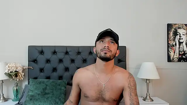 Snapshot of Robin_Rief chatting on 09.24.25 Robin Rief online show from 09.24.25