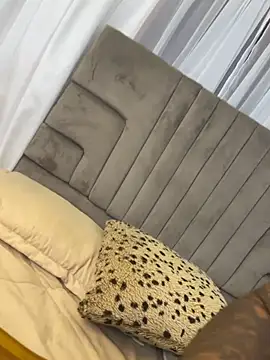 Snapshot of Robin_Rief chatting on 02.08.26 Robin Rief online show from 02.08.26