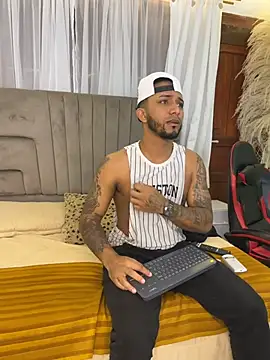 Snapshot of Robin_Rief chatting on 02.09.26 Robin Rief online show from 02.09.26