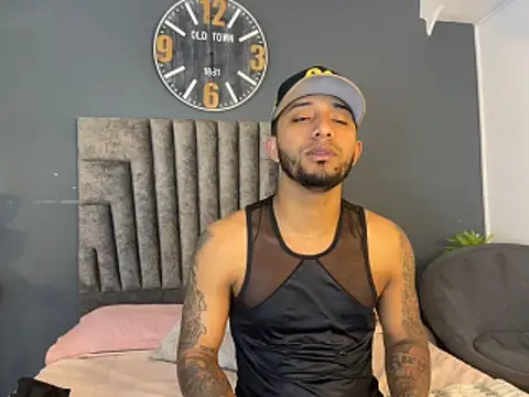 Snapshot of Robin_Rief chatting on 03.15.26 Robin Rief online show from 03.15.26