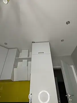 Snapshot of VelvetVixenI chatting on 10.25.25 VelvetVixenI online show from 10.25.25