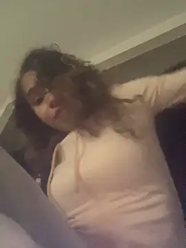 Snapshot of 1prettygem chatting on 01.17.25 1prettygem online show from 01.17.25