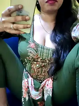 Haniya-143 online show from 10.27.25