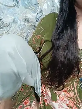 Snapshot of Haniya-143 chatting on 06.23.26 Haniya-143 online show from 06.23.26