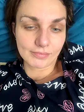 Snapshot of Magic__smile chatting on 11.19.25 Magic smile online show from 11.19.25