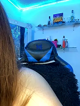 Snapshot of Luna_SofiaXX chatting on 09.28.25 Luna SofiaXX online show from 09.28.25