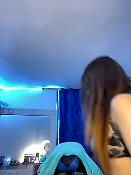 Snapshot of Luna_SofiaXX chatting on 11.12.25 Luna SofiaXX online show from 11.12.25