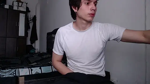 pervertsteens3 online show from 06.27.26