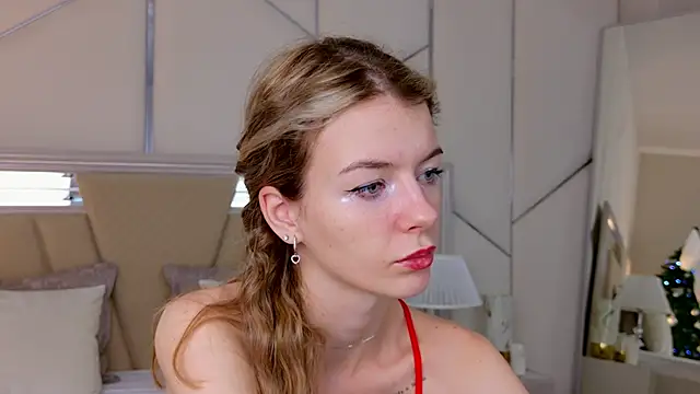 MeganMour online show from 01.15.25