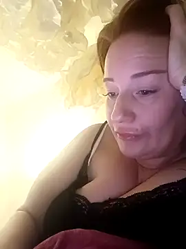 Engel mia online show from 02.13.25