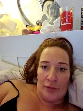 Engel mia online show from 02.16.25