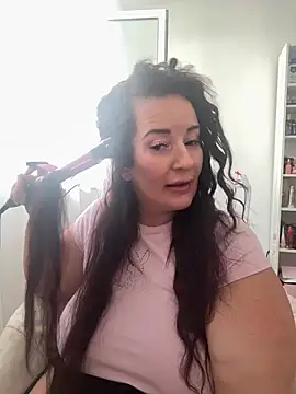Snapshot of Engel_mia chatting on 07.18.26 Engel mia online show from 07.18.26