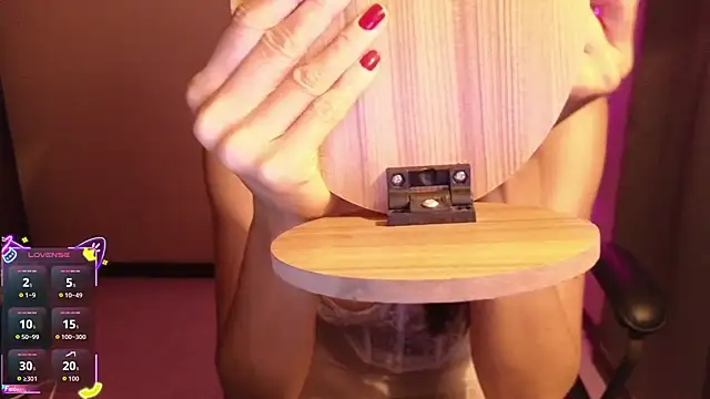 Lia madame online show from 03.04.26