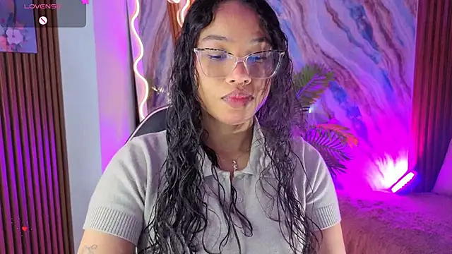 penelope tay1 online show from 06.11.26