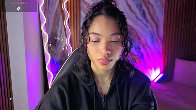 penelope tay1 online show from 06.15.26