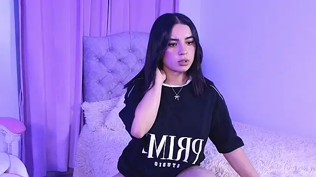 Emily-14 online show from 12.30.24