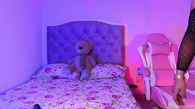 Emily-14 online show from 03.05.25