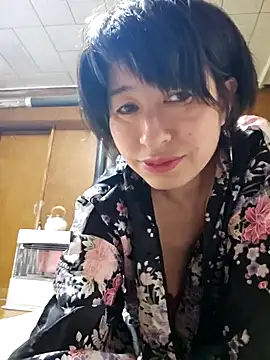 Snapshot of morikawa_sayaka chatting on 12.31.24 morikawa sayaka online show from 12.31.24