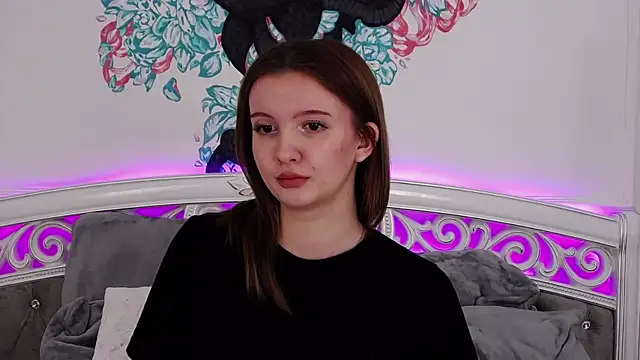 EvansMilana online show from 01.25.25