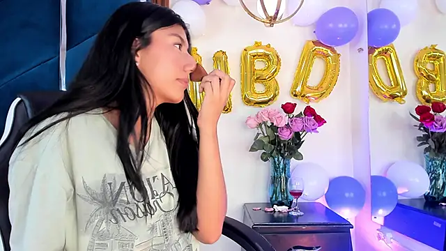 Snapshot of CarlaAlvez chatting on 01.31.26 CarlaAlvez online show from 01.31.26