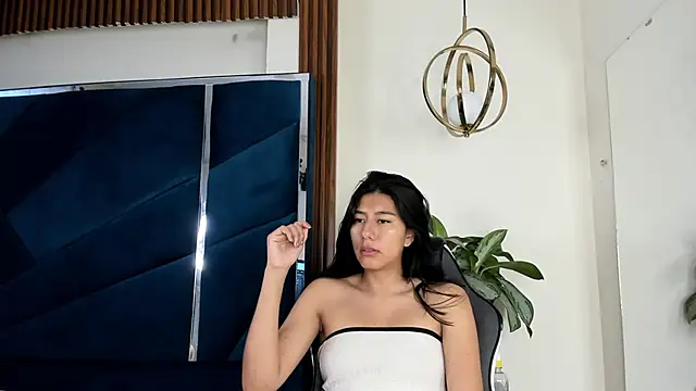 Snapshot of CarlaAlvez chatting on 02.07.26 CarlaAlvez online show from 02.07.26