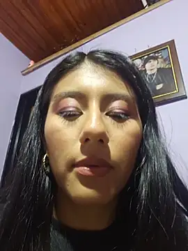 Snapshot of CarlaAlvez chatting on 03.24.26 CarlaAlvez online show from 03.24.26