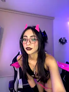 vampy dolll online show from 12.05.25