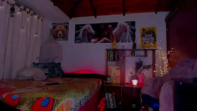 cuteweed420 online show from 02.18.25