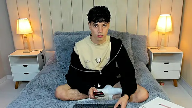 Dammon Stallion online show from 02.10.25