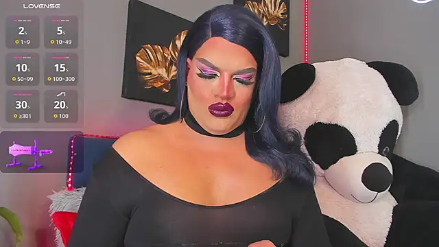 Missisabella  online show from 12.22.25