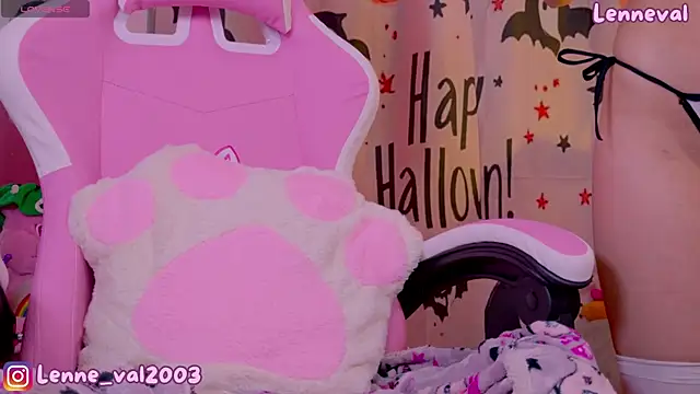 Lenneval1 online show from 10.06.25