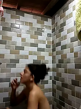 Snapshot of LoveElectra chatting on 02.03.25 LoveElectra online show from 02.03.25