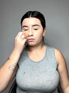 SaraBraun  online show from 01.12.26