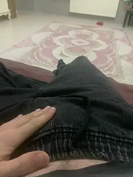 Snapshot of karkerkor chatting on 12.19.25 karkerkor online show from 12.19.25